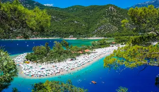 گروه هتل های فتحیه